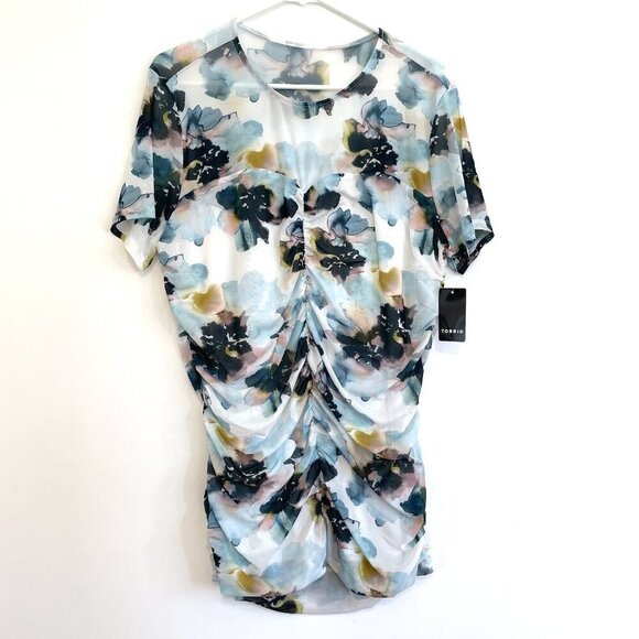 NEW NWT TORRID 2 Plus Size Stretch Mesh Crew Neck Ruched Top Watercolor Floral - Picture 2 of 15